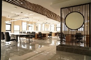 浙江杭機磨(mó)床智能制造基(jī)地辦公環境