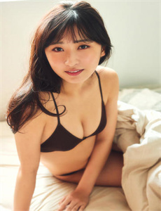 《嫩模不雅视频-俄女子迪拜买香奈儿不让带回国》