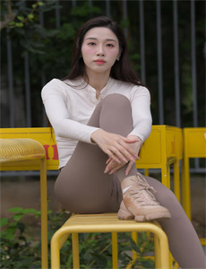 《第一滴血4国语版-美式梦忌年轻一代》